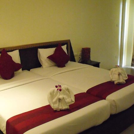 Hotel Baan Pulaoon à Krabi town Extérieur photo