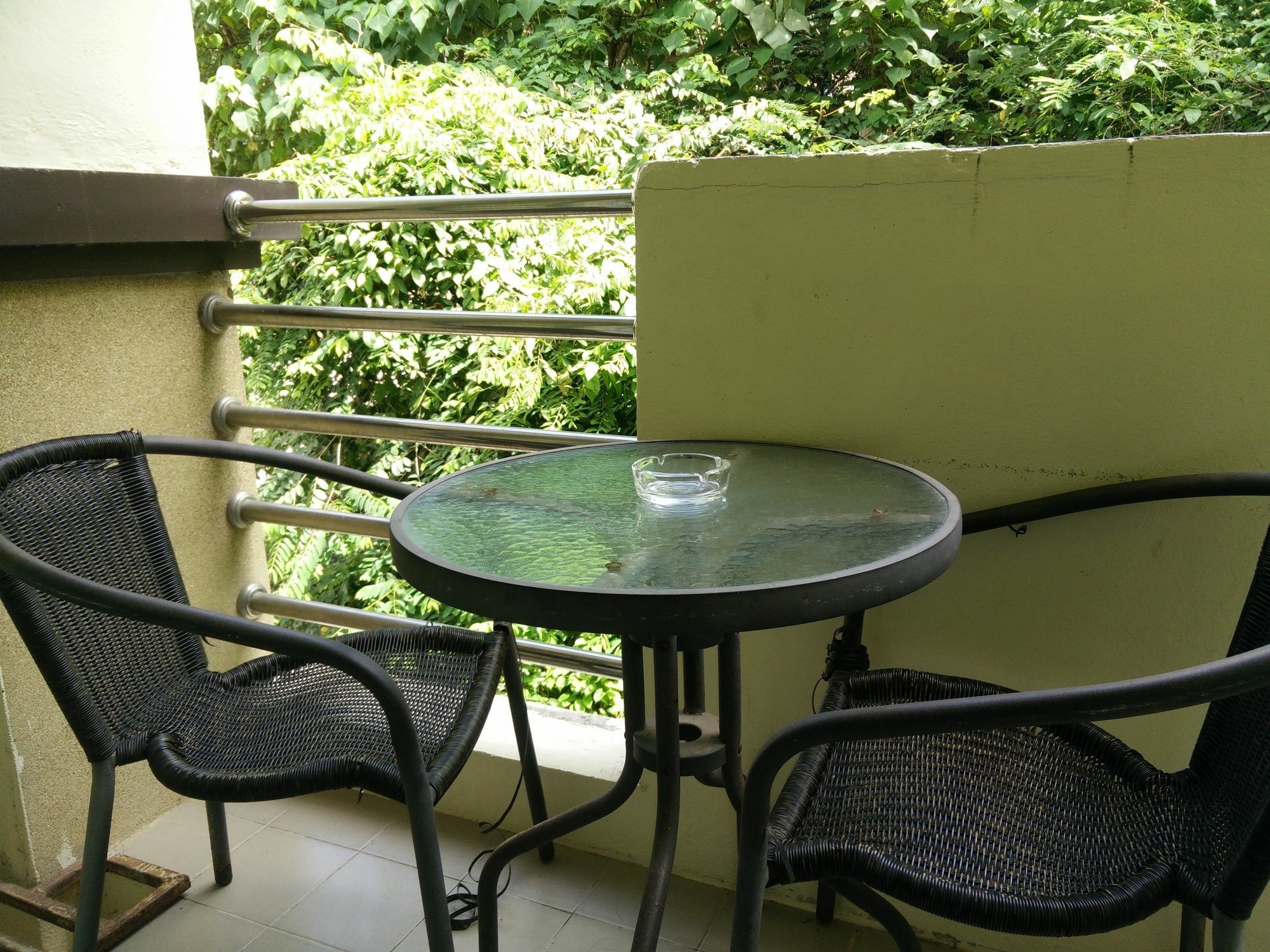 Hotel Baan Pulaoon à Krabi town Extérieur photo