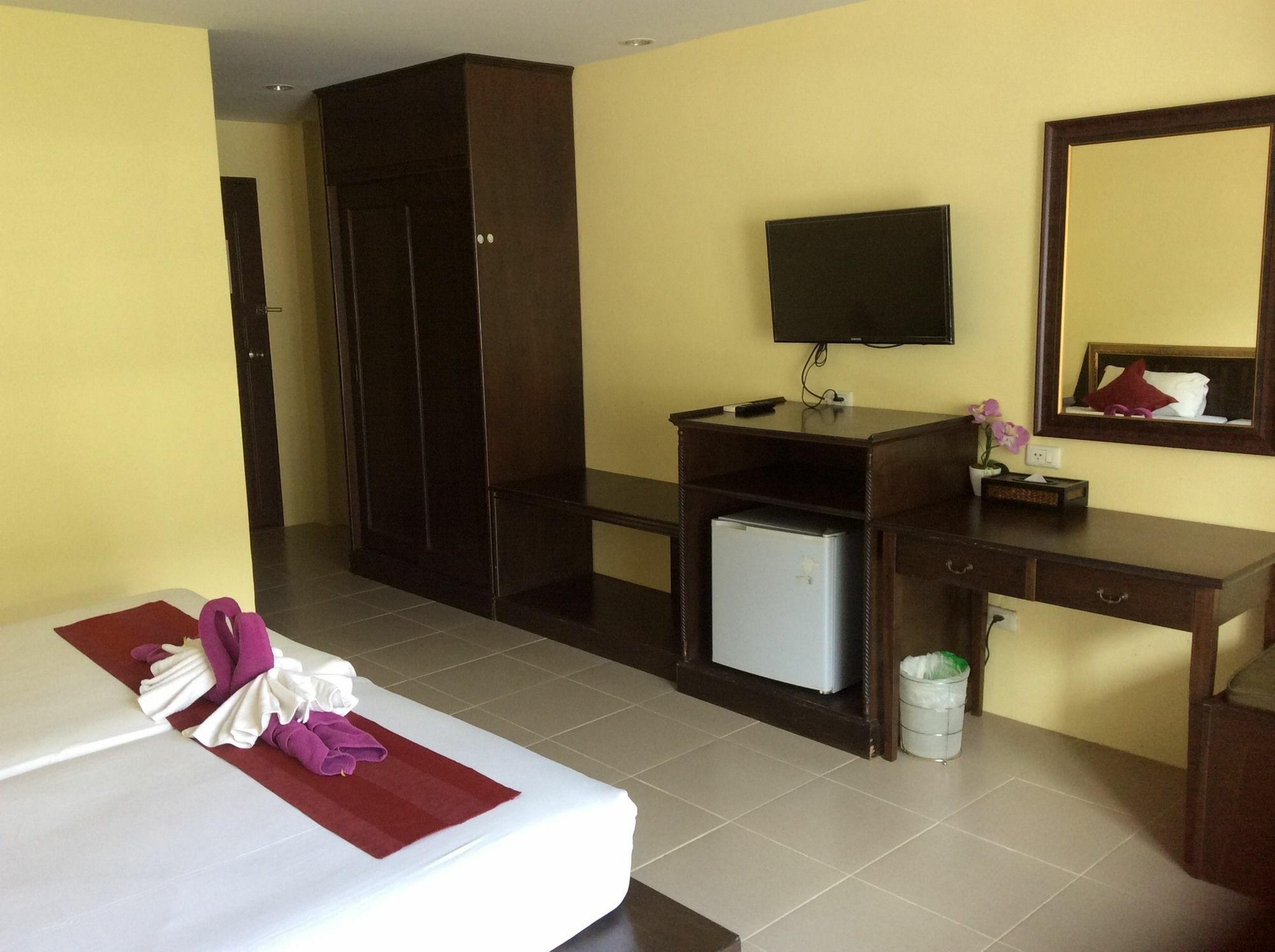 Hotel Baan Pulaoon à Krabi town Extérieur photo